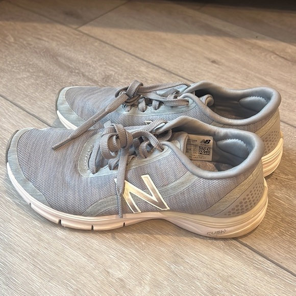 𝅺new balance 711 grey lightweight memory foam Cush running sneaker size 6 - Picture 10 of 11